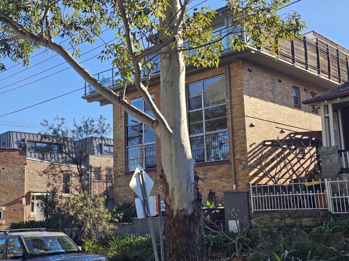 One bedroom in sought after Waverton