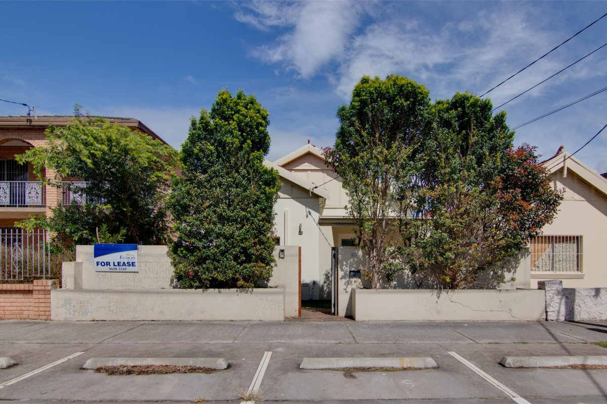 Three Bedroom Free Standing Home With Parking for Two