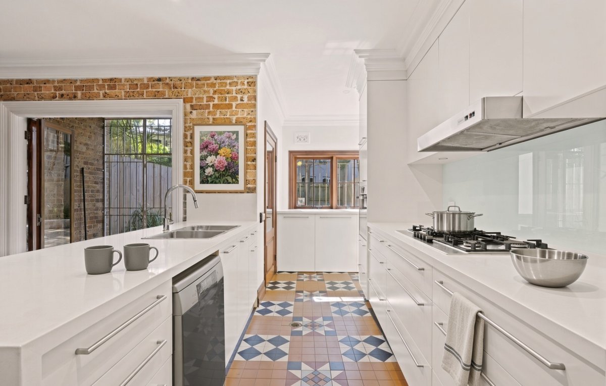 Victorian Terrace with parking