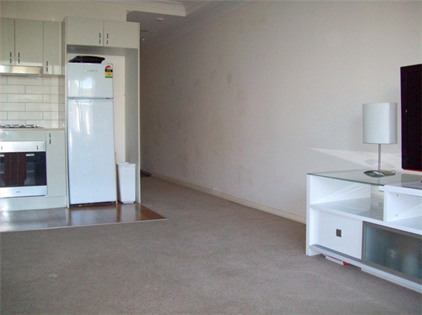 Furnished modern studio in a great location