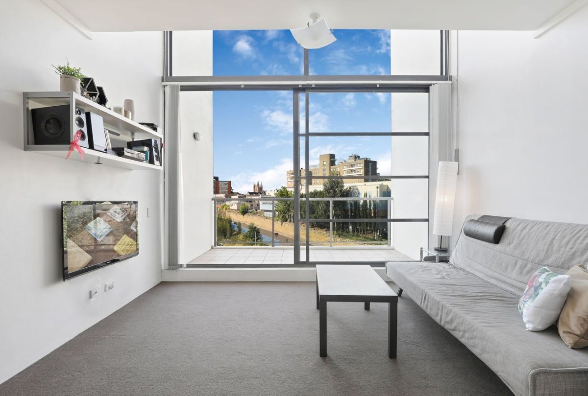 Modern New York Style Apartment